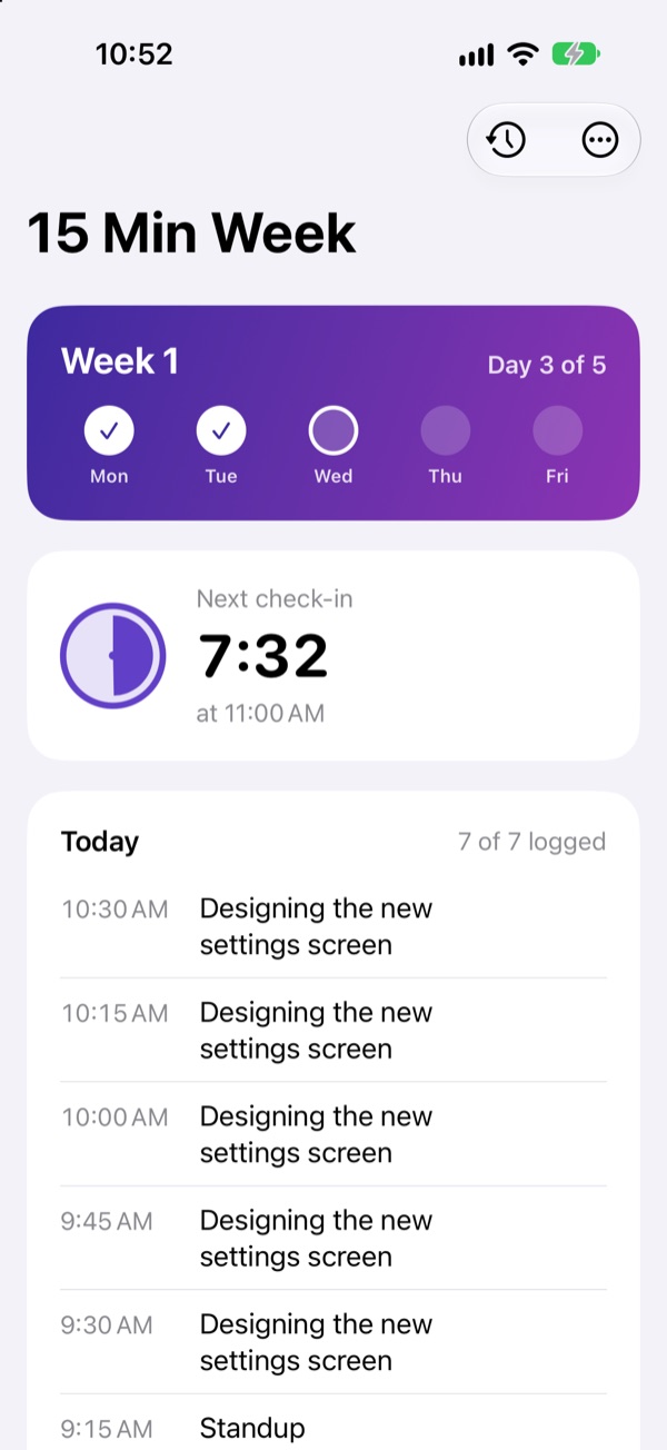 Home screen showing the week's progress, the next check-in countdown and today's log